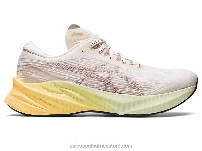 Men Asics Novablast 3 LH4X0376 Cream/Fawn