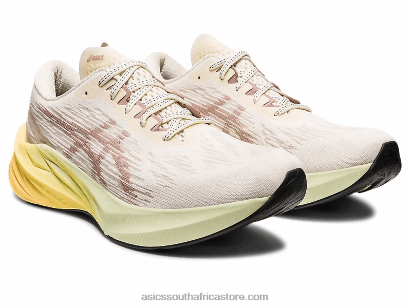 Men Asics Novablast 3 LH4X0376 Cream/Fawn