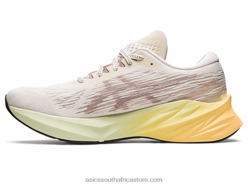 Men Asics Novablast 3 LH4X0376 Cream/Fawn