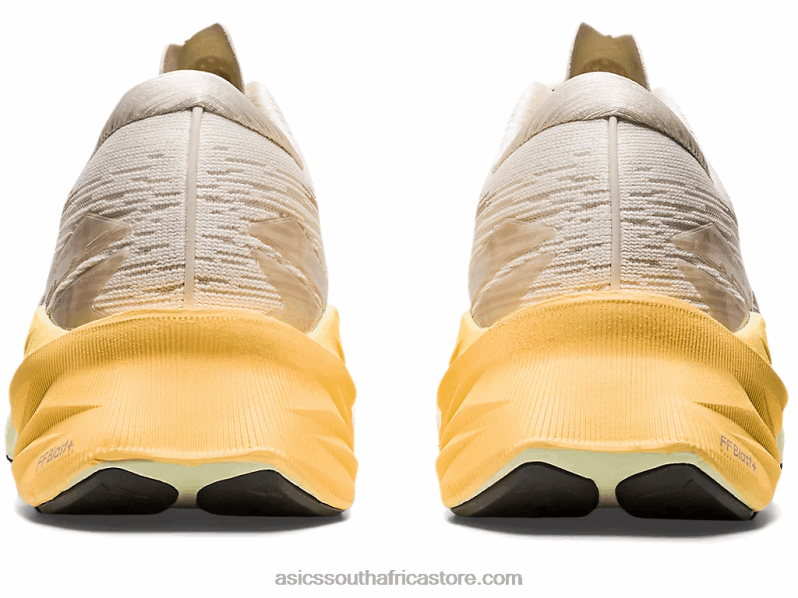 Men Asics Novablast 3 LH4X0376 Cream/Fawn