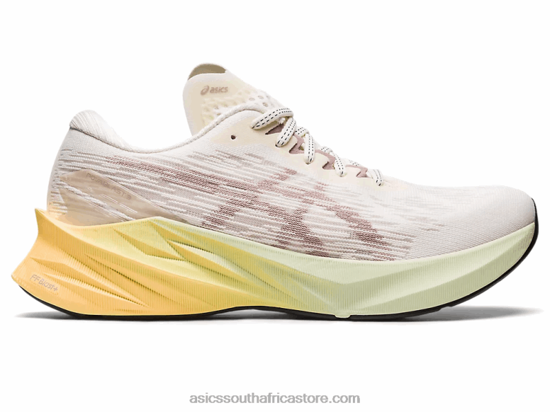 Women Asics Novablast 3 LH4X02870 Cream/Fawn